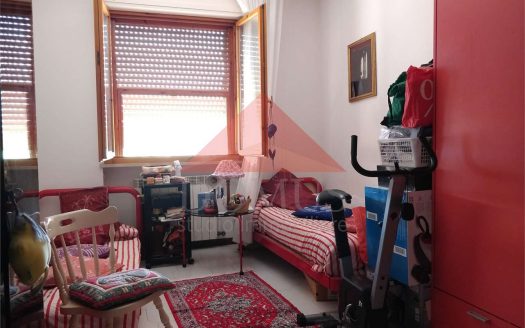 Appartamento in zona Montemazzano