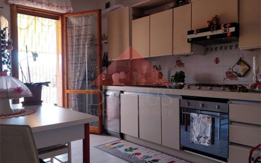 Appartamento in zona Montemazzano