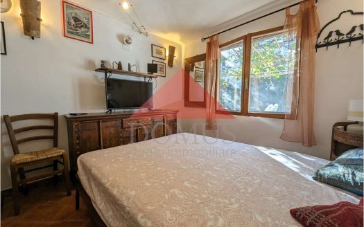 Monolocale indipendente con giardino privato