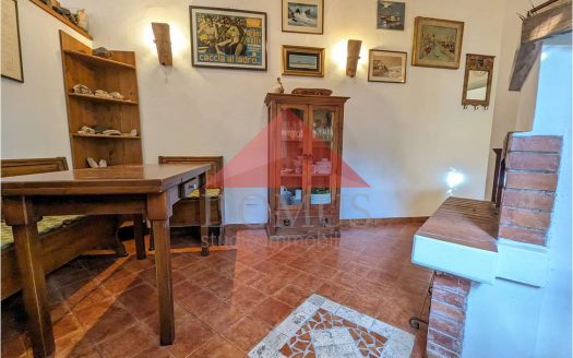 Monolocale indipendente con giardino privato