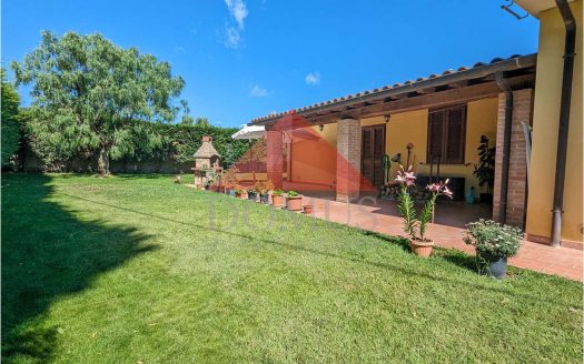 Villa in campagna a Piombino