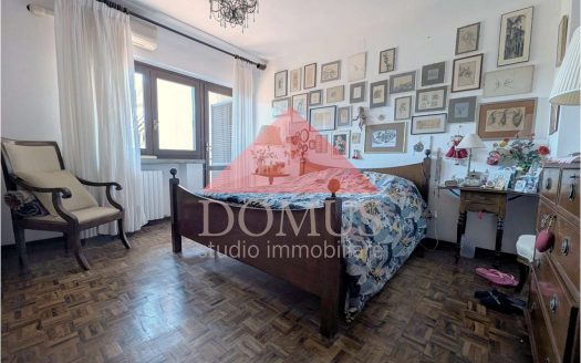 Villetta a schiera con terrazza e giardino