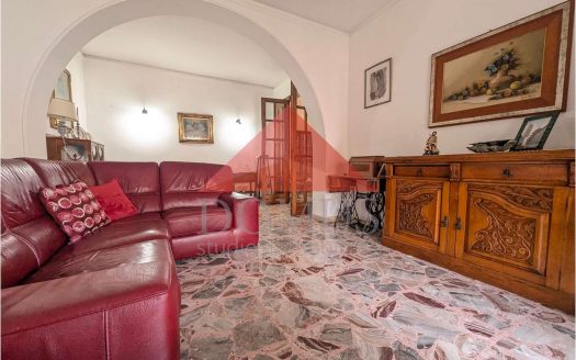 Ampio e luminoso quadrilocale con due terrazzi e garage zona nuova