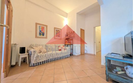 Appartamento al piano terra con ingresso indipendente