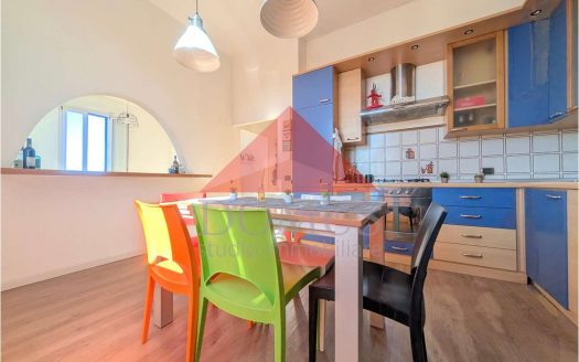 Luminoso trilocale in centro al 4°ed ultimo piano