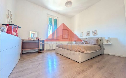 Luminoso trilocale in centro al 4°ed ultimo piano