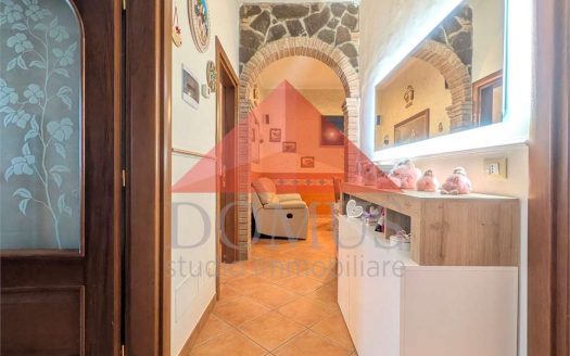 Appartamento ristruttirato in centro con balcone