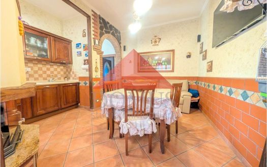 Appartamento ristruttirato in centro con balcone