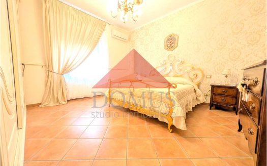 Appartamento ristruttirato in centro con balcone