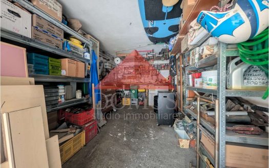 Quadrilocale con due balconi e garage in zona nuova