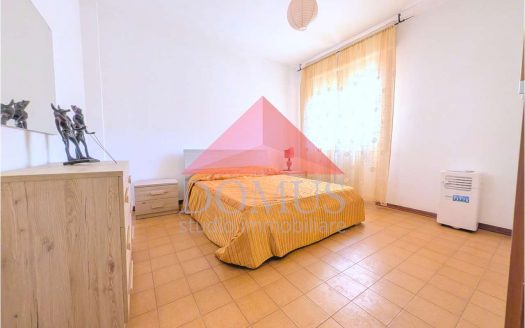 Trilocale con ampio garage primo piano a Salivoli