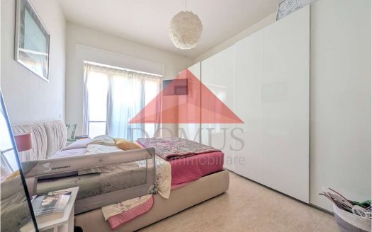 Porzione di trifamiliare a Salivoli con spazio esterno