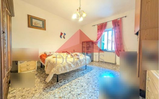 Ampio appartamento doppio affaccio con terrazza pranzabile primo piano