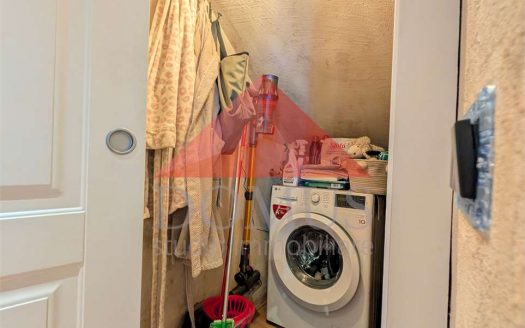 Comodo bilocale piano terra ingresso indipendente con garage, finemente ristrutturato