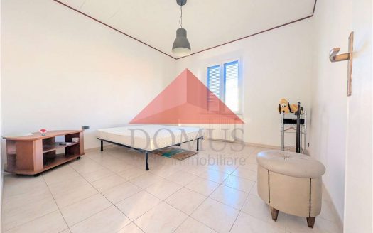Ampio e luminoso appartamento con terrazzo con vista aperta