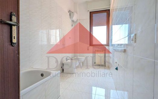 Ampio quadrilocale in zona nuova secondo piano