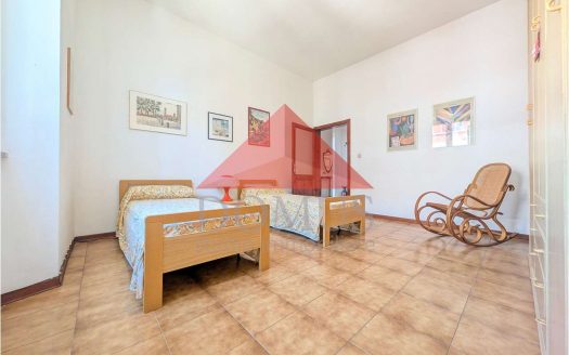 Ampio quadrilocale al secondo piano in zona nuova