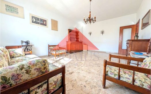 Appartamento al piano primo zona Salivoli